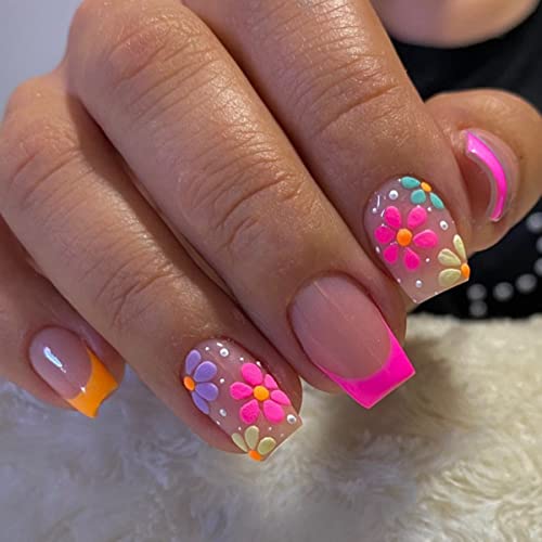 JUSTOTRY 24 Stück Hot Pink French Tip Press on Nails mit Blumenmuster, künstliche Nägel, kurz, quadratisch, mit Nagelkleber, glänzend, Squoval, zum Aufkleben auf Nägel für Damen und Jugendliche, von JUSTOTRY