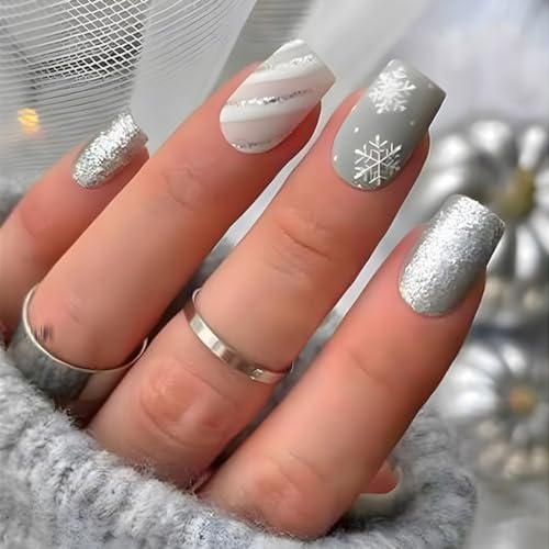 JUSTUSNX 24pcs Weihnachten Fake Nails Quadratische Paillette Falsche Nägel Schneeflocke Presse auf Nägeln für Frauen und Mädchen (C) von JUSTUSNX