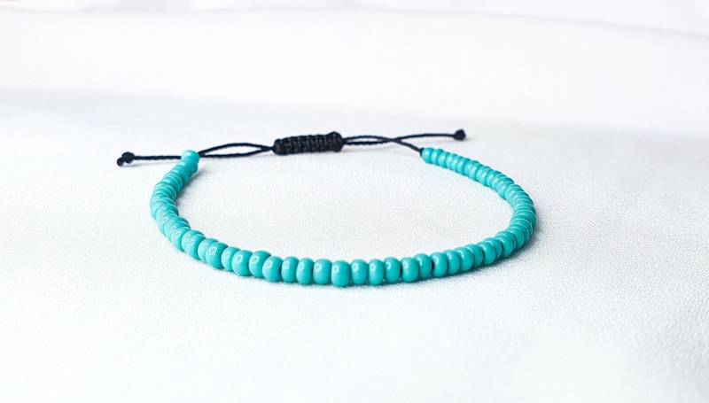 Türkis Minimal Perlen Armband Größe 16-18 Zoll Opak Rocailles String von JVELRI