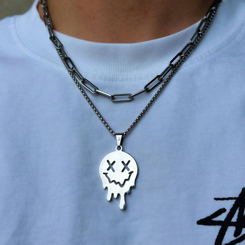 Melting Smiley Chain Silver | 2.5mm Box Necklace Drippy Pendant Men Unique Streetwear Jewelry Gift Idea von JVStreetwear