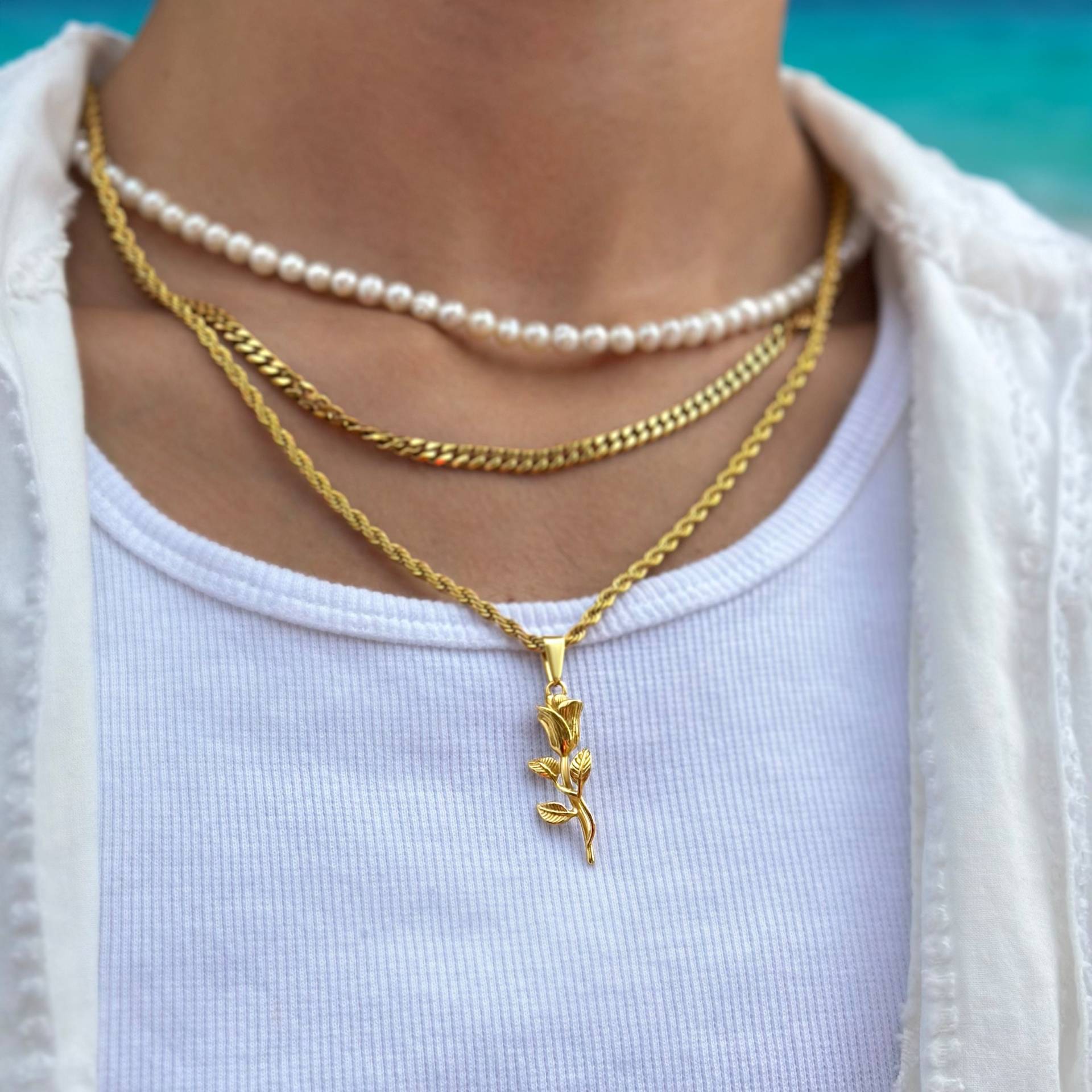 Rose Chain Gold | 3mm Twisted Rope Necklace Pendant Unique Streetwear Jewelry Minimalistic Gift Idea Rose Chain Gold | 3mm Twisted Rope Necklace Pendant Unique Streetwear Jewelry Minimalistic Gift Idea von JVStreetwear