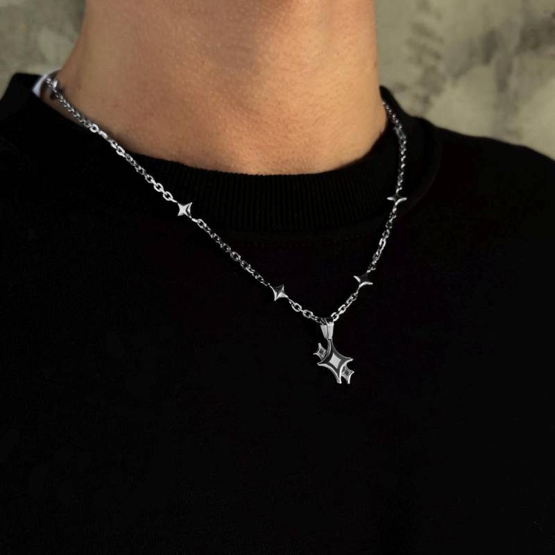 Silver Star Necklace With Charms - Minimalist Pendant For Men & Women Y2K Streetwear Jewelry Trendy Waterproof Non-Fading Chain von JVStreetwear