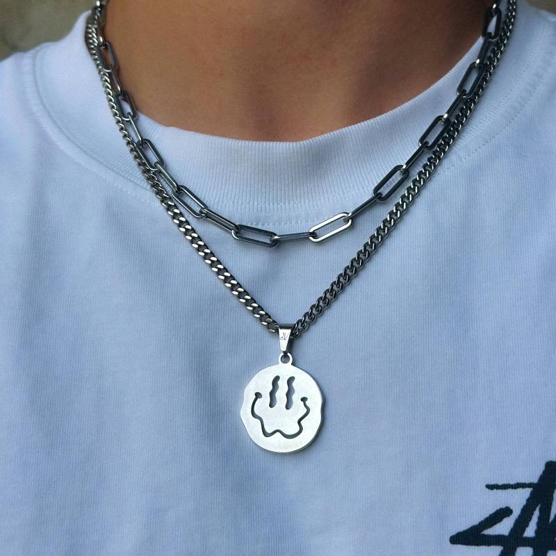 Smiley Chain Silver | 4mm Cuban Link Pendant Necklace Men Streetwear Jewelry Waterproof & Non Fading Gift Idea von JVStreetwear