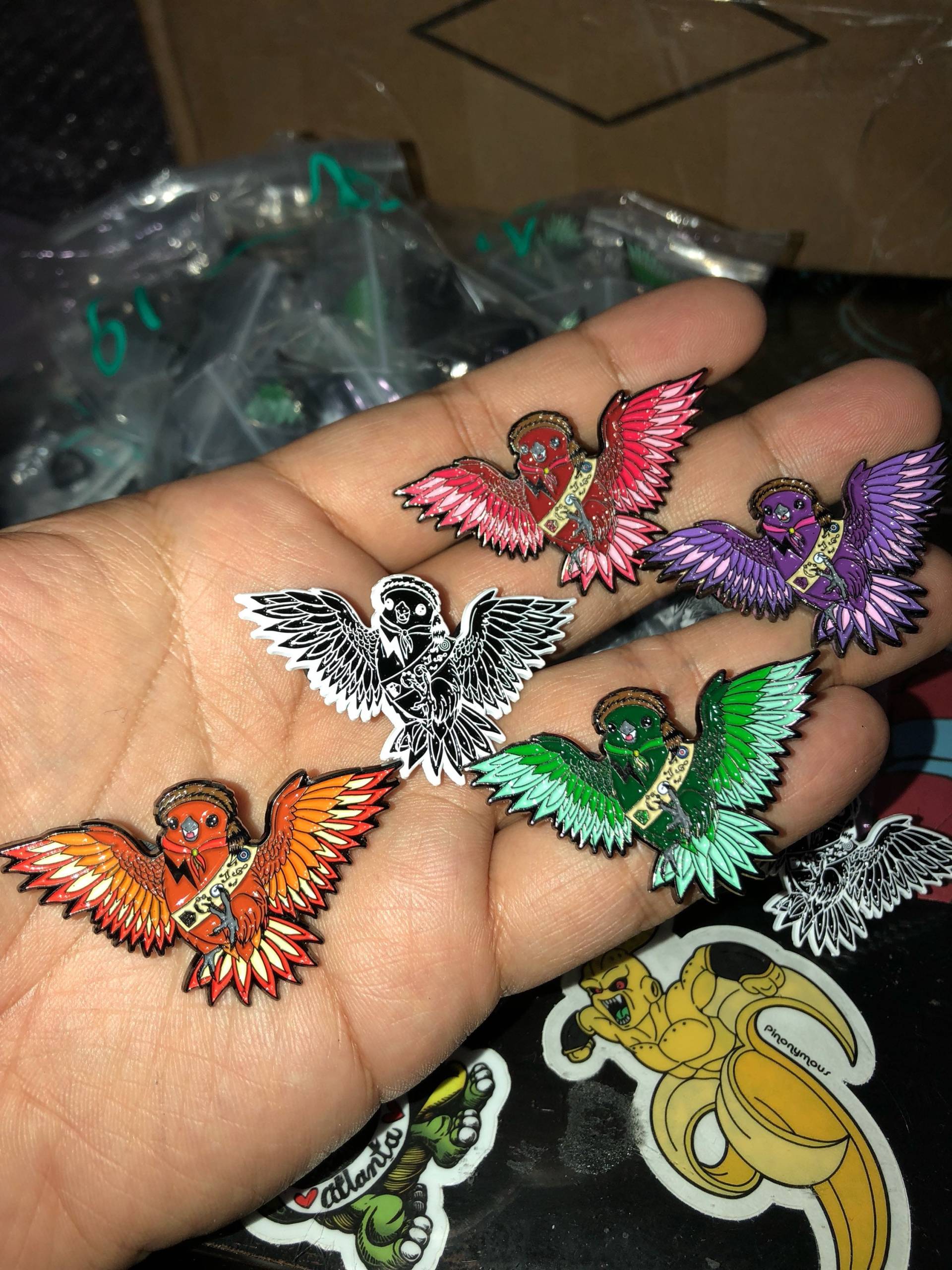 Dirtybird Campout Team Captain Papagei Pin | Soft Emaille Jetzt Fertig von JVisuals