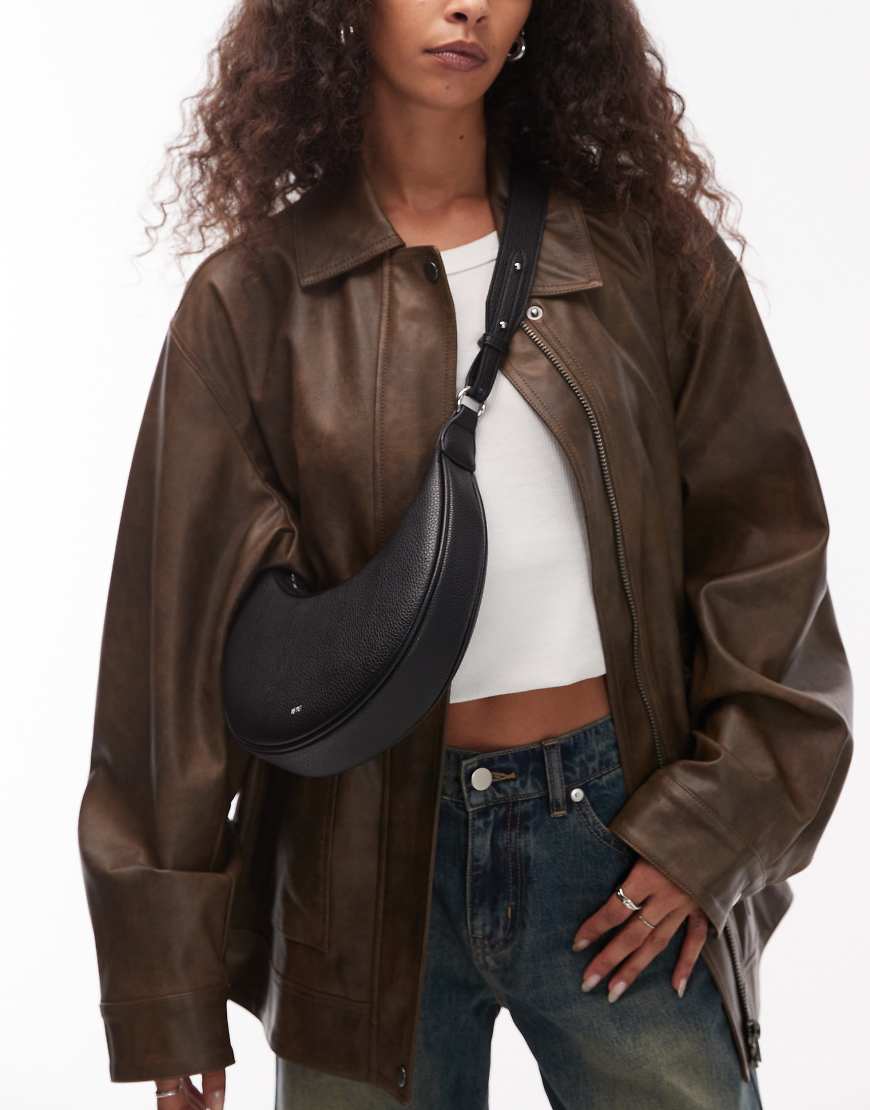 JW PEI - Carly - Saddle Bag zum Umhängen in Schwarz von JW PEI