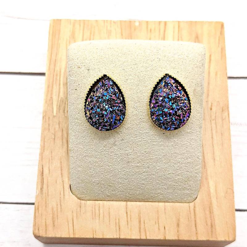 Lila Regenbogen Druzy Tropfen Ohrstecker, Für Ihren Uv-Schmuck von JWDesignsByBrittney
