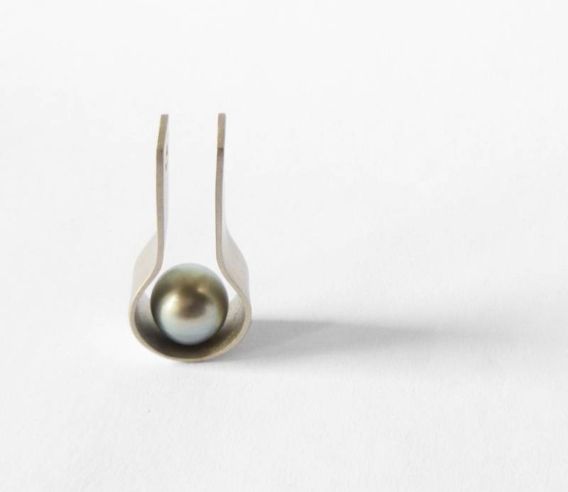 Anhänger Aus 585Er Weißgold Und Schwarzer Tahitiperle von JWMetalArts