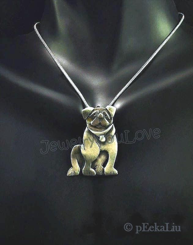 Handgemachte Sterling Silber Mops Halskette - Gänseblümchen Handgemachte Sterling Silber Mops Halskette - Gänseblümchen von JYLbyPeekaliu