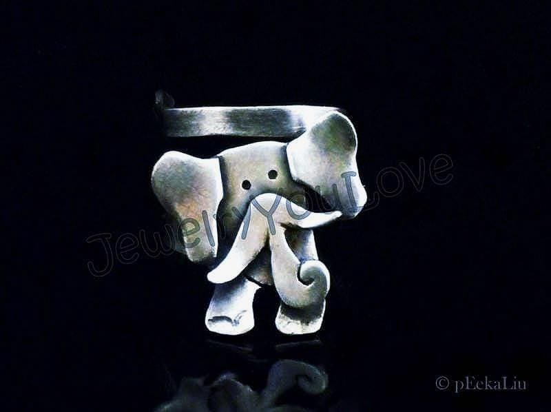 Verstellbarer Handgemachter Sterlingsilber-Elefantenring - Ellie Verstellbarer Handgemachter Sterlingsilber-Elefantenring - Ellie von JYLbyPeekaliu