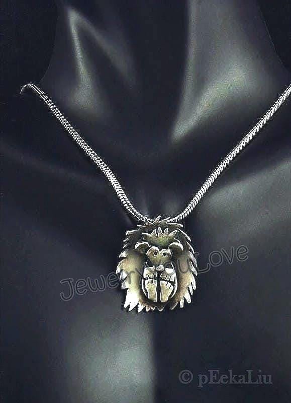 Handgemachte Sterling Silber Igel Halskette - Gizmo Handgemachte Sterling Silber Igel Halskette - Gizmo von JYLbyPeekaliu