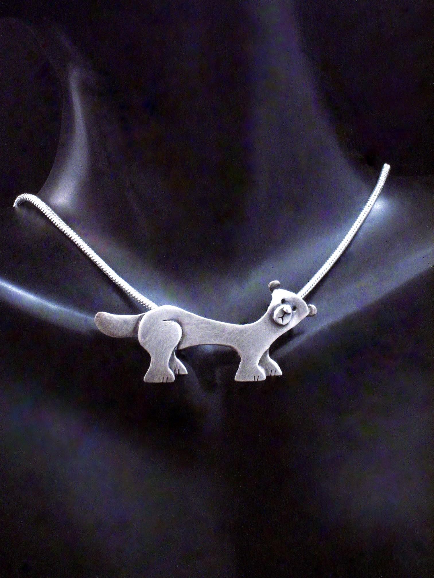 Handgemachte Sterling Silber Frettchen Halskette - Winkie Handgemachte Sterling Silber Frettchen Halskette - Winkie von JYLbyPeekaliu