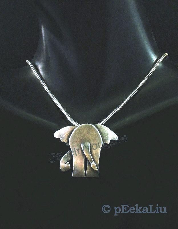 Handgemachte Sterling Silber Elefant Halskette - Fanny Handgemachte Sterling Silber Elefant Halskette - Fanny von JYLbyPeekaliu