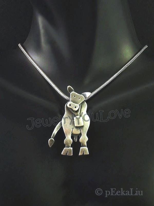 Handgemachte Sterling Silber Kuh Halskette - Betsy Handgemachte Sterling Silber Kuh Halskette - Betsy von JYLbyPeekaliu