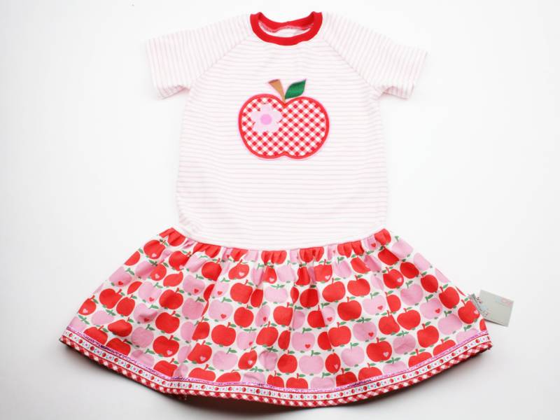 Kurzarm Raglankleid Gr. 110 Apfel Rosa/Rot von JaClarDesign