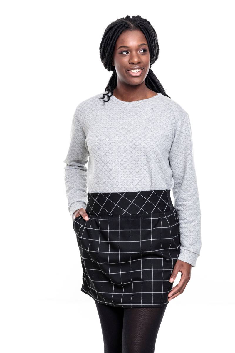 Rock "Karo", Kurzer, Schwarz-Weiß Karierter Aus Einem Flanelligen Stoff, Mit Passe, Bundfalten, Eingrifftaschen Und Schlitz Rock "Karo", Kurzer, Schwarz-Weiß Karierter Aus Einem Flanelligen Stoff, Mit Passe, Bundfalten, Eingrifftaschen Und Schlitz von JaMaTaShop