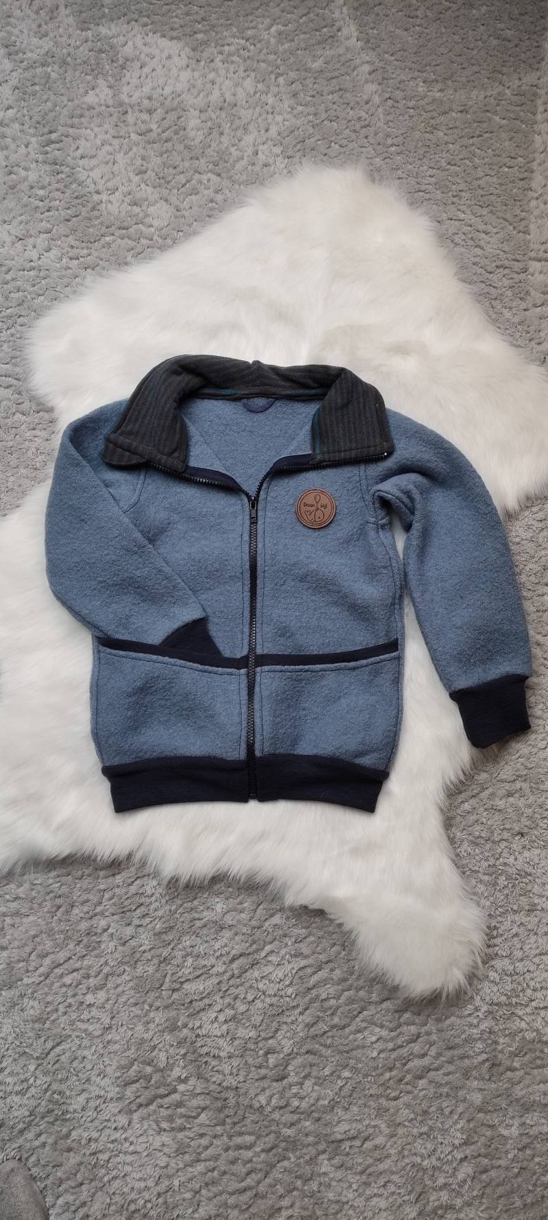 Wollwalk Jacke in Blau Mit Wollbündchen Größe 110 Wollwalk Jacke in Blau Mit Wollbündchen Größe 110 von JaPaJoHandmade