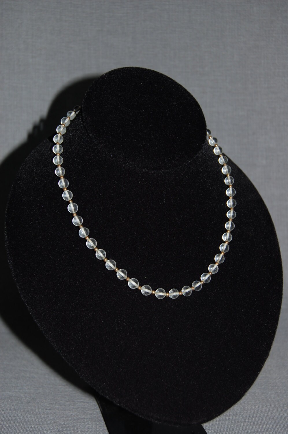 Klar Perlenkette ~ Vintage Klar Perlenkette ~ Vintage von JaPerryJewels