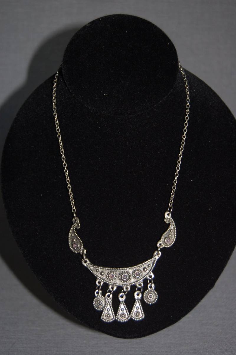 Paisley Mond Halskette ~ Vintage Paisley Mond Halskette ~ Vintage von JaPerryJewels