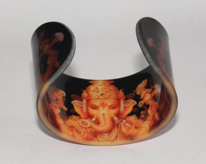 Acryl Armreif/Armband - Ganesha Göttin Manschette Acryl Armreif/Armband - Ganesha Göttin Manschette von JabaleeDesign