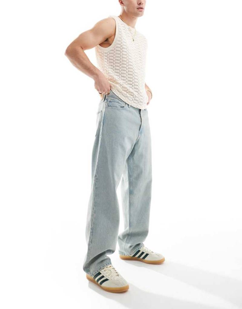 Jack & Jones - Alex - Weite Jeans in hellblauer Waschung von Jack & Jones