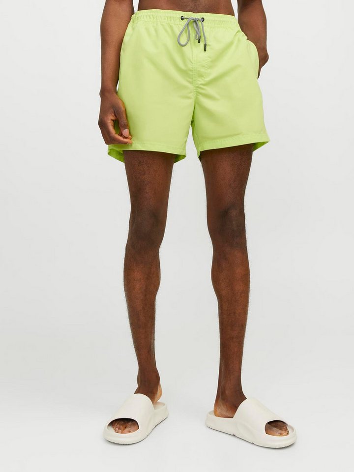 Jack & Jones Badeshorts JPSTFIJI JJSWIM SOLID SN LY gut geschnittene Schwimm-Shorts für den Strand aus recyceltem Garn von Jack & Jones