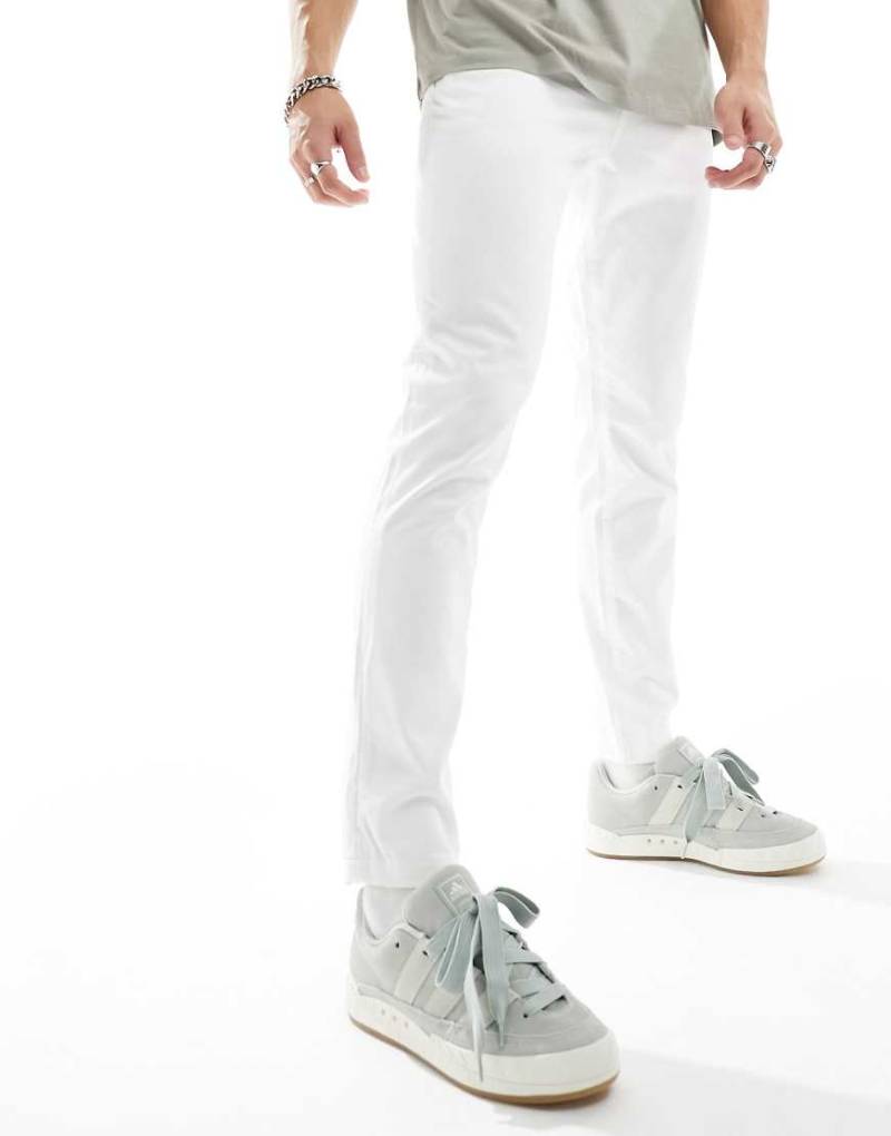 Jack & Jones - Chinohose in Weiß mit schmalem Schnitt von Jack & Jones