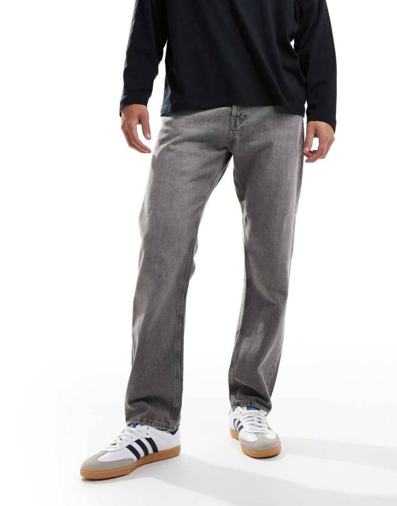 Jack & Jones - Chris - Gerade Jeans in verwaschenem Grau von Jack & Jones