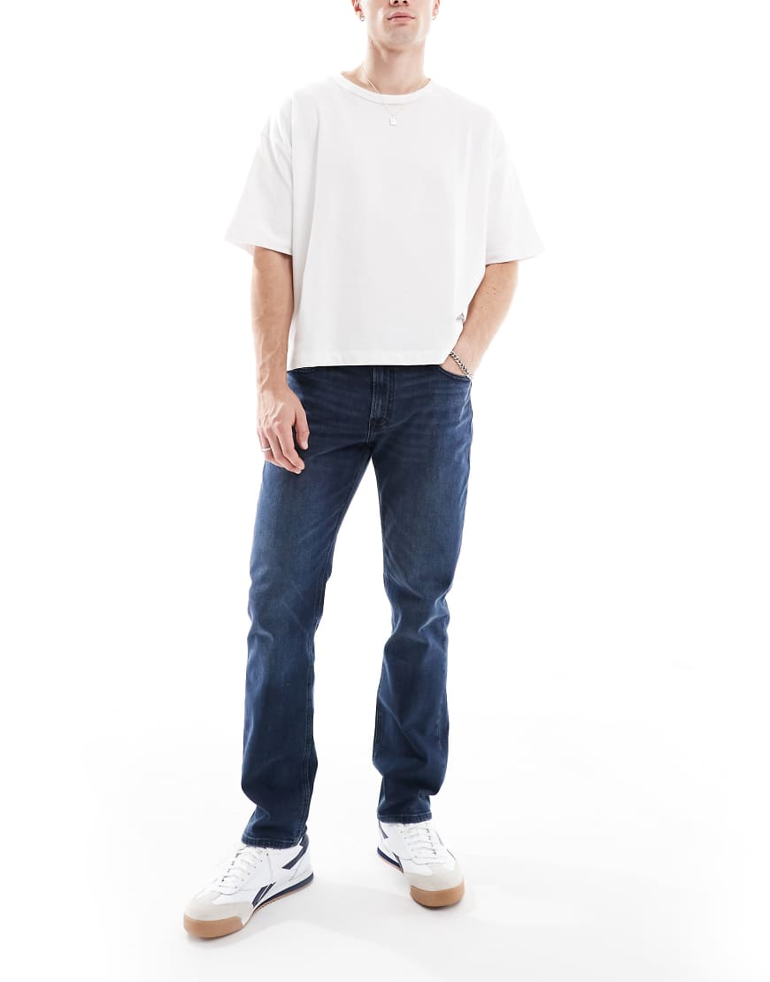 Jack & Jones - Clark - Straight Jeans in dunkler Waschung-Blau von Jack & Jones