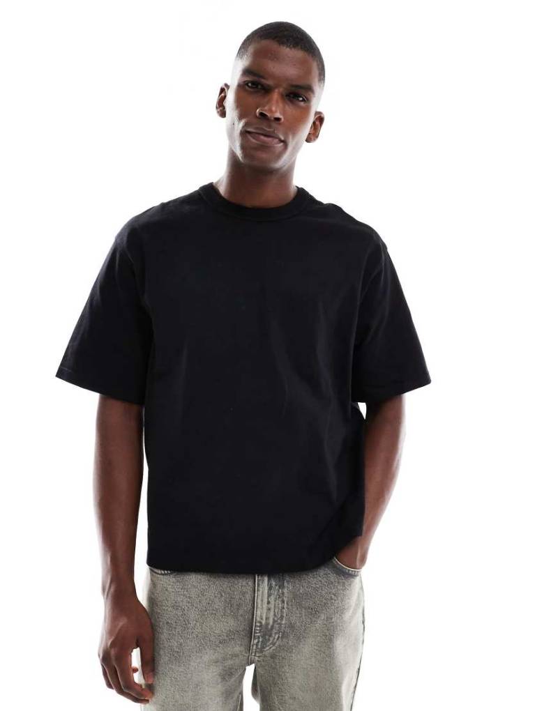 Jack & Jones - Cropped-T-Shirt in Schwarz mit Oversize-Passform von Jack & Jones