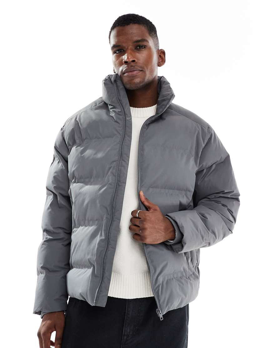 Jack & Jones - Dicke Pufferjacke in Grau Jack & Jones - Dicke Pufferjacke in Grau von Jack & Jones