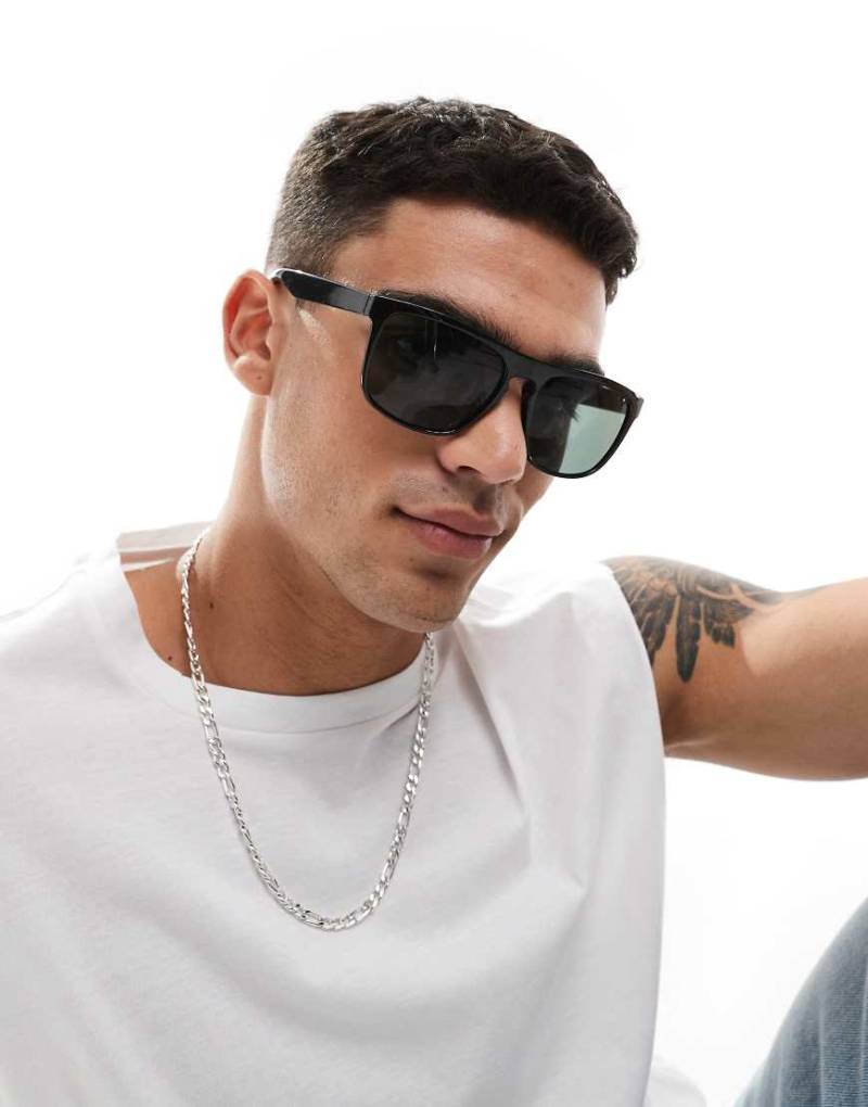 Jack & Jones - Eckige Sonnenbrille in Schwarz von Jack & Jones