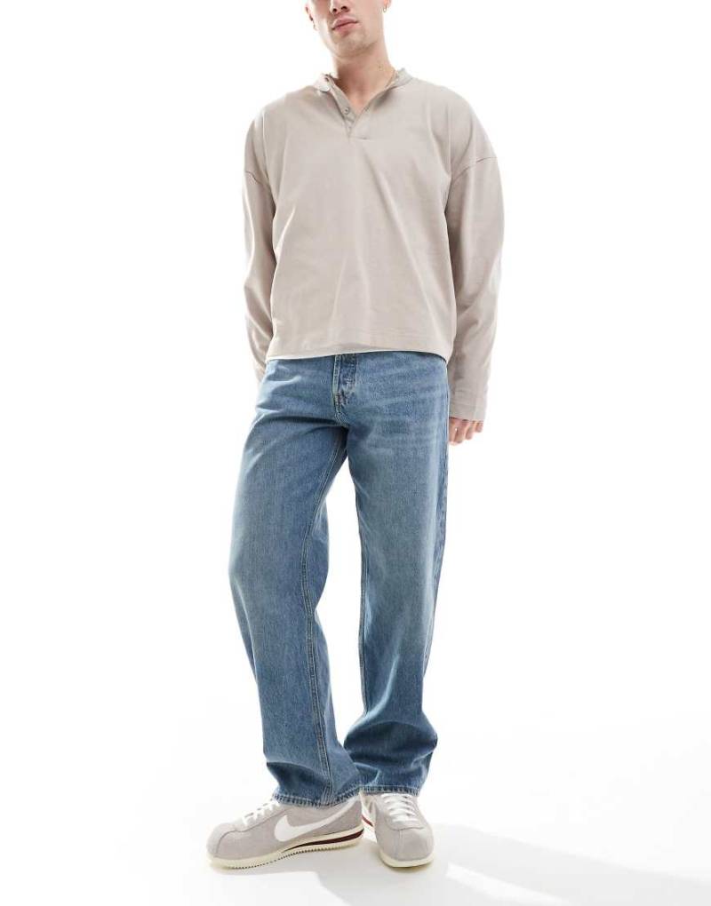 Jack & Jones - Eddie - Locker geschnittene Jeans in mittelblauer Vintage-Waschung von Jack & Jones