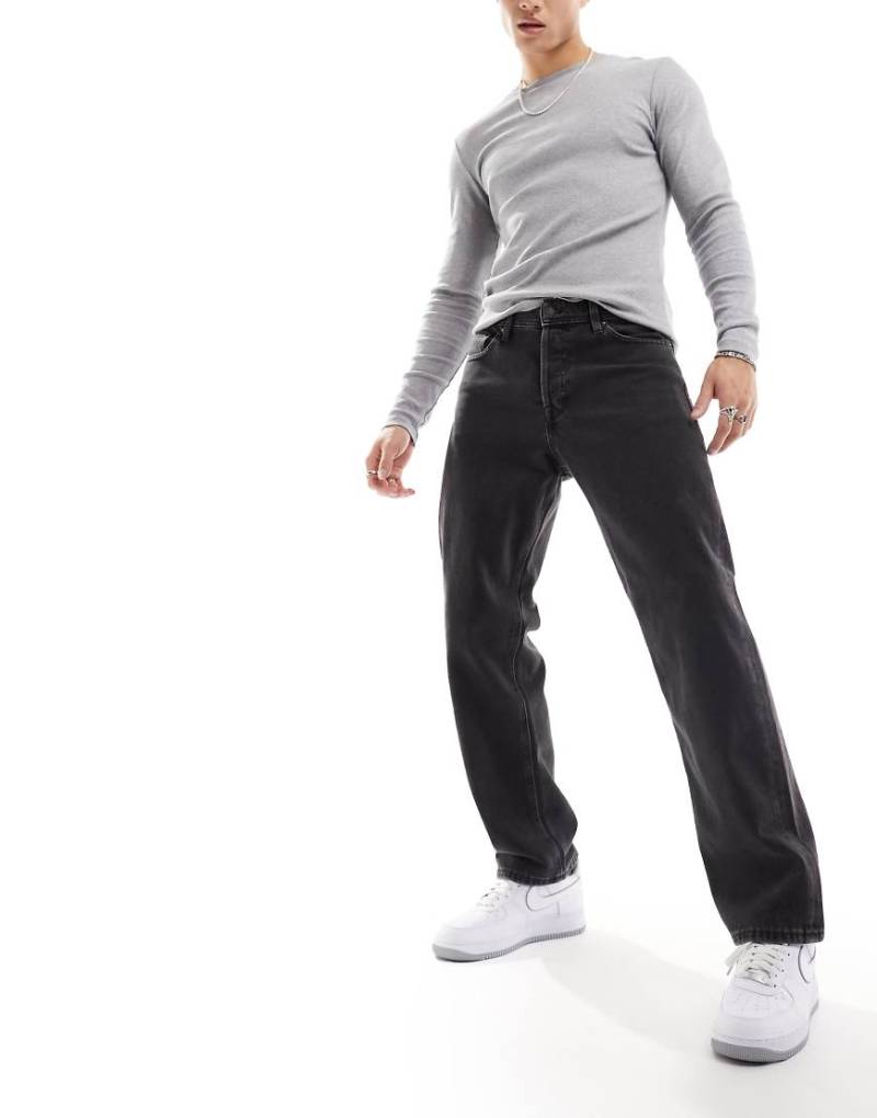 Jack & Jones - Eddie - Locker geschnittene Jeans in verwaschenem Schwarz von Jack & Jones
