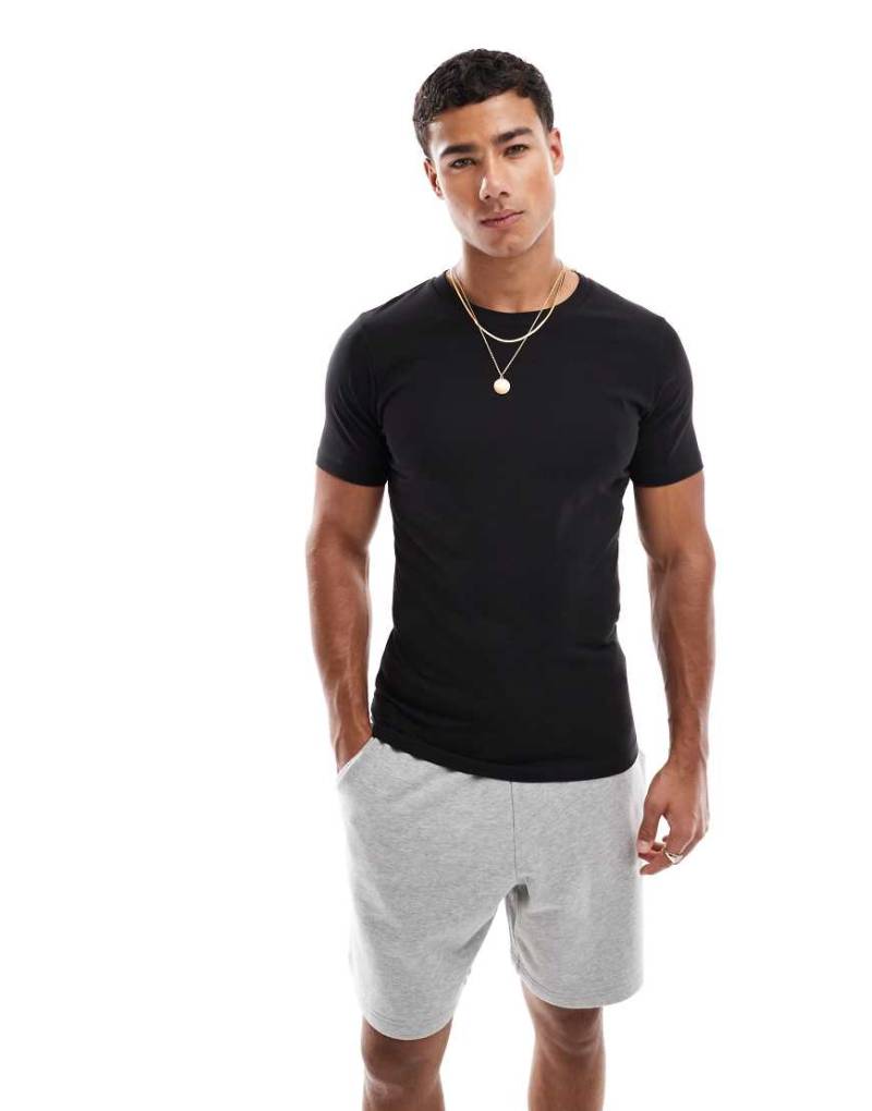 Jack & Jones - Enges T-Shirt in Schwarz von Jack & Jones