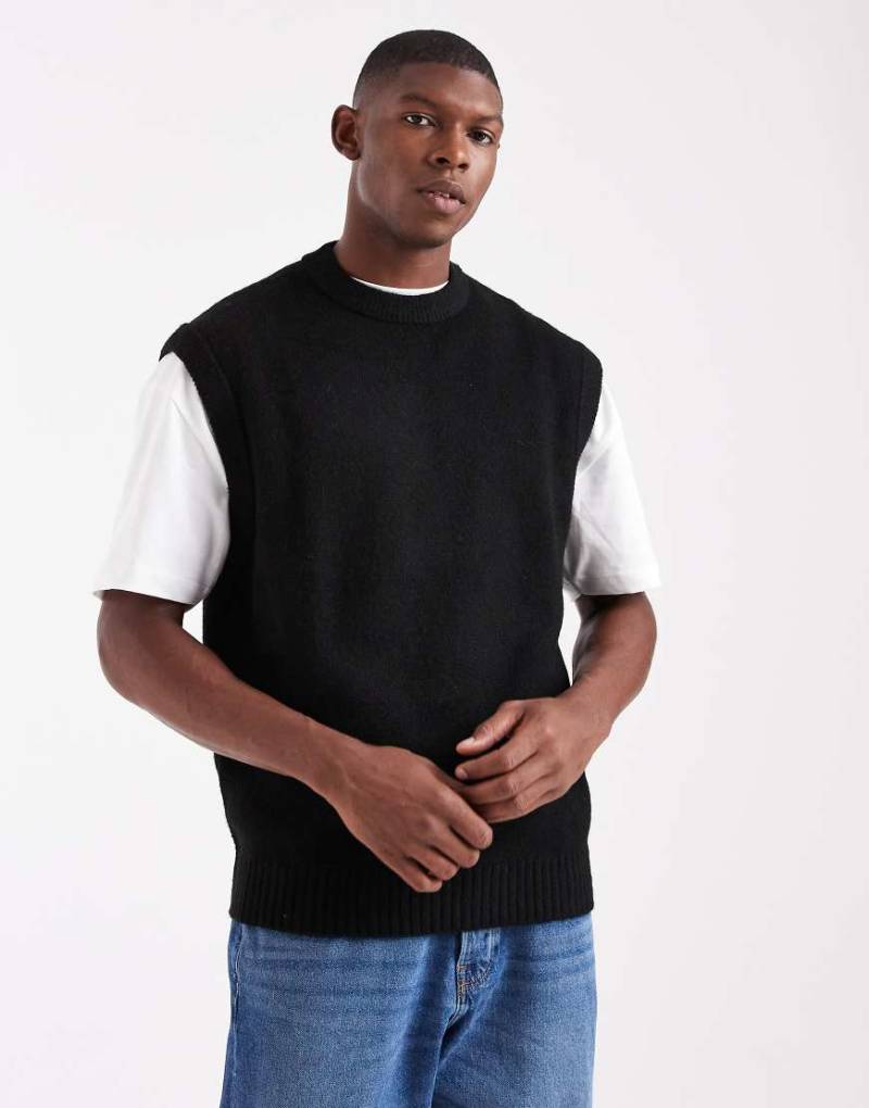 Jack& Jones - Flauschiges Strick-Trägershirt in Schwarz Jack& Jones - Flauschiges Strick-Trägershirt in Schwarz von Jack & Jones
