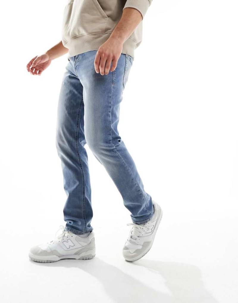 Jack & Jones - Glenn - Schmal geschnittene Jeans in heller Waschung-Blau von Jack & Jones