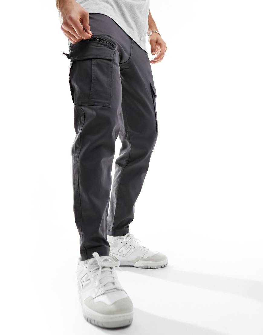 Jack & Jones Intelligence - Schmal zulaufende Cargohose in Dunkelgrau von Jack & Jones