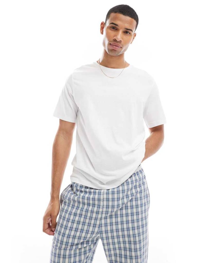 Jack & Jones - Karierter Pyjama in Weiß und Blau von Jack & Jones