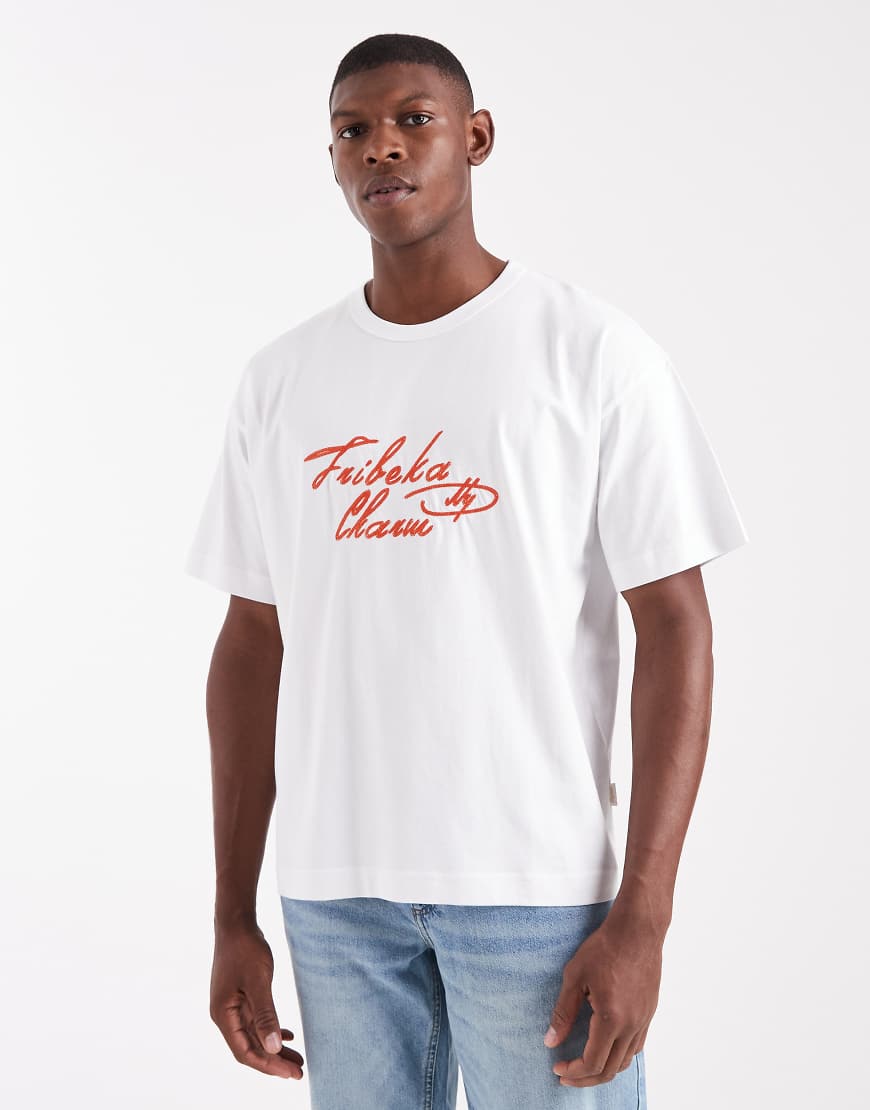 Jack & Jones - Kastiges Cropped-T-Shirt in Weiß mit aufgesticktem Text von Jack & Jones