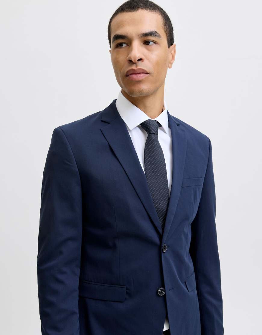 Jack & Jones - Krawatte in dunklem Marineblau von Jack & Jones