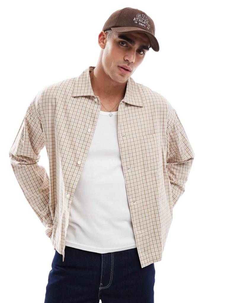 Jack & Jones - Cropped-Hemd mit Oversize-Passform und Karomuster in neutralen Farbtönen von Jack & Jones