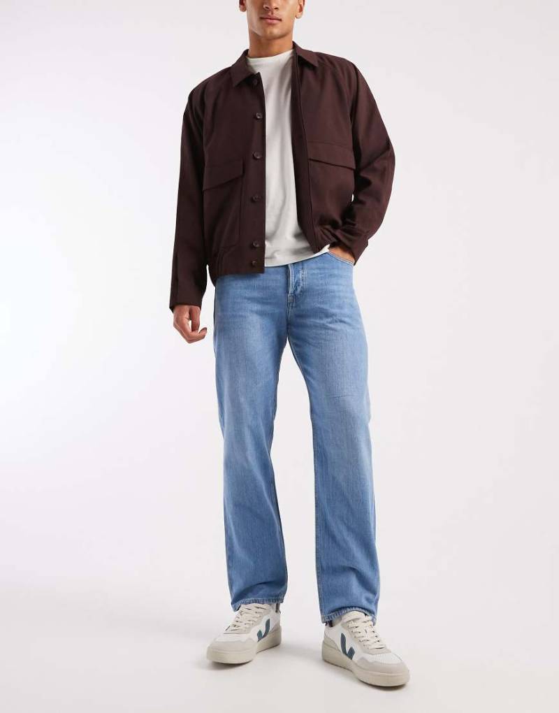 Jack & Jones - Lässig geschnittene Jeans in hellblauer Waschung von Jack & Jones