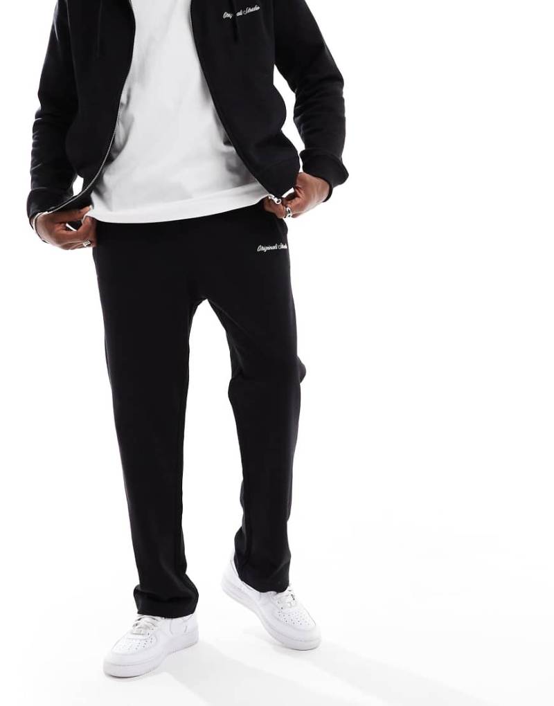 Jack & Jones - Locker geschnittene Jogginghose in Schwarz von Jack & Jones
