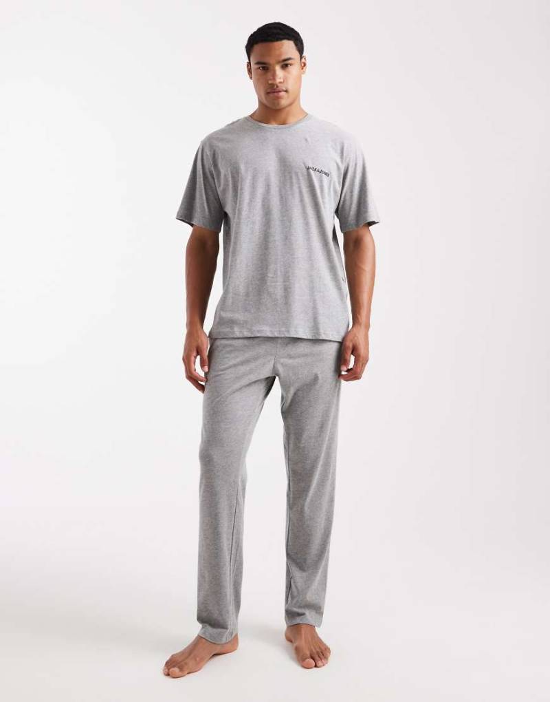 Jack & Jones - Lounge-Set in grau meliert mit schwarzer Hose von Jack & Jones