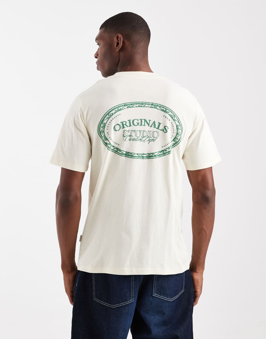 Jack & Jones - Originals - Oversize-T-Shirt in Creme mit Grafikprint auf der Rückseite-Weiß von Jack & Jones