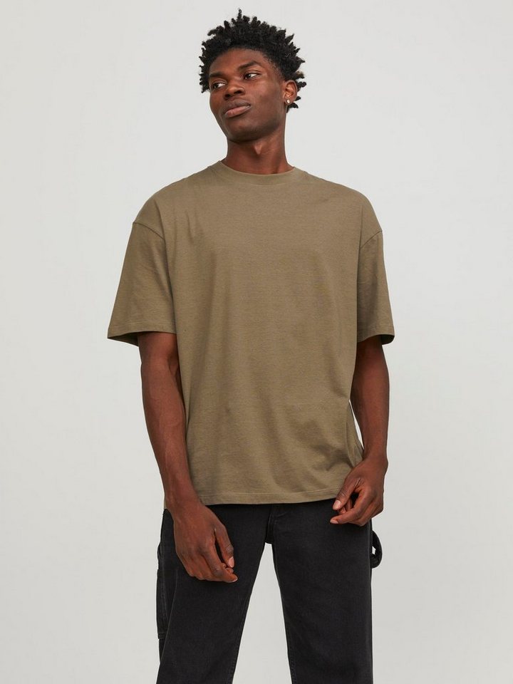 Jack & Jones Oversize-Shirt JJEBRADLEY Oversize T-Shirt mit klassischem Rundhalsausschnitt mit gekämmten Jersey von Jack & Jones