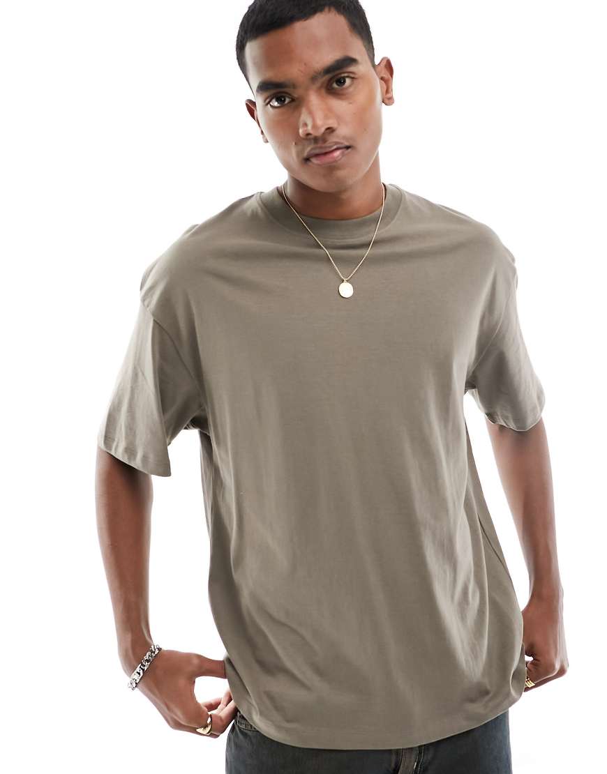 Jack & Jones - Oversize-T-Shirt in Braun von Jack & Jones
