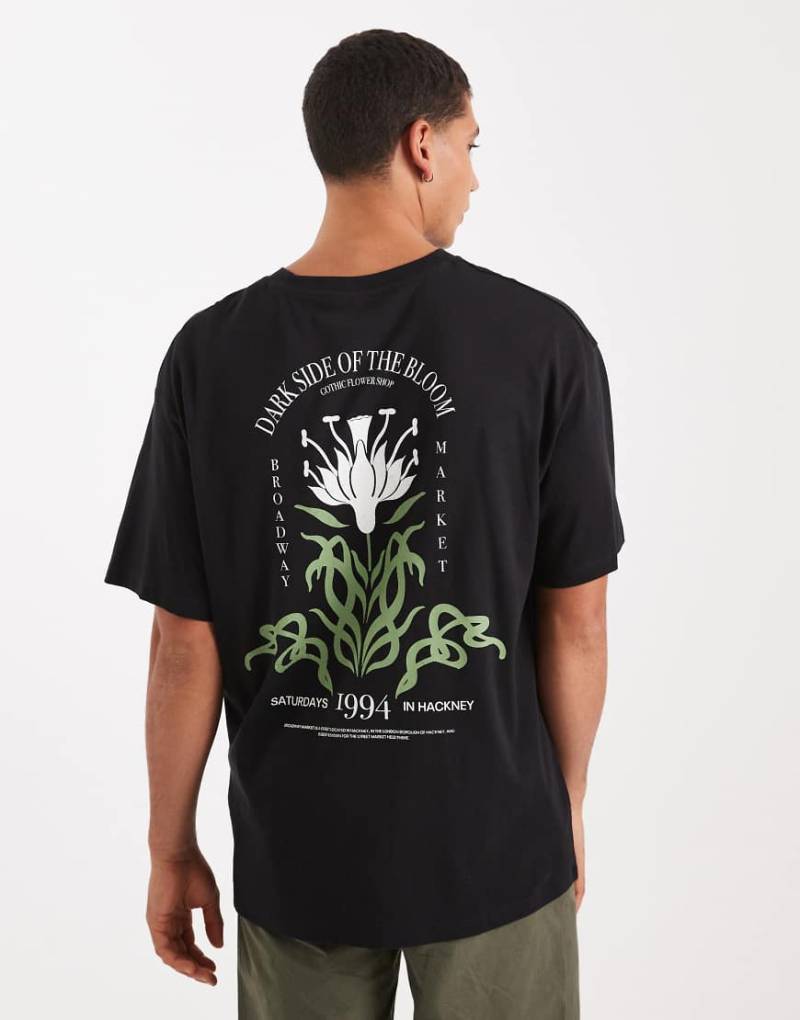 Jack & Jones - Oversize-T-Shirt in Schwarz mit Blumenprint auf dem Rücken von Jack & Jones
