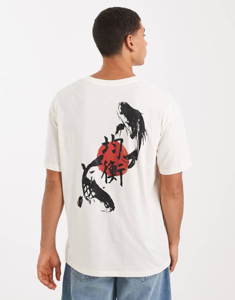 Jack & Jones - Oversize-T-Shirt in Weiß mit japanischem Karpfen-Grafikprint auf dem Rücken von Jack & Jones