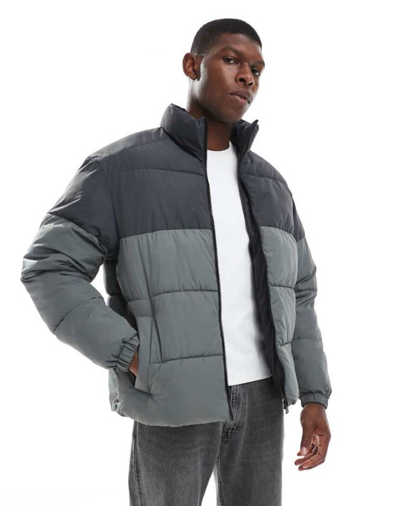Jack & Jones - Pufferjacke in Schwarz und Grau von Jack & Jones